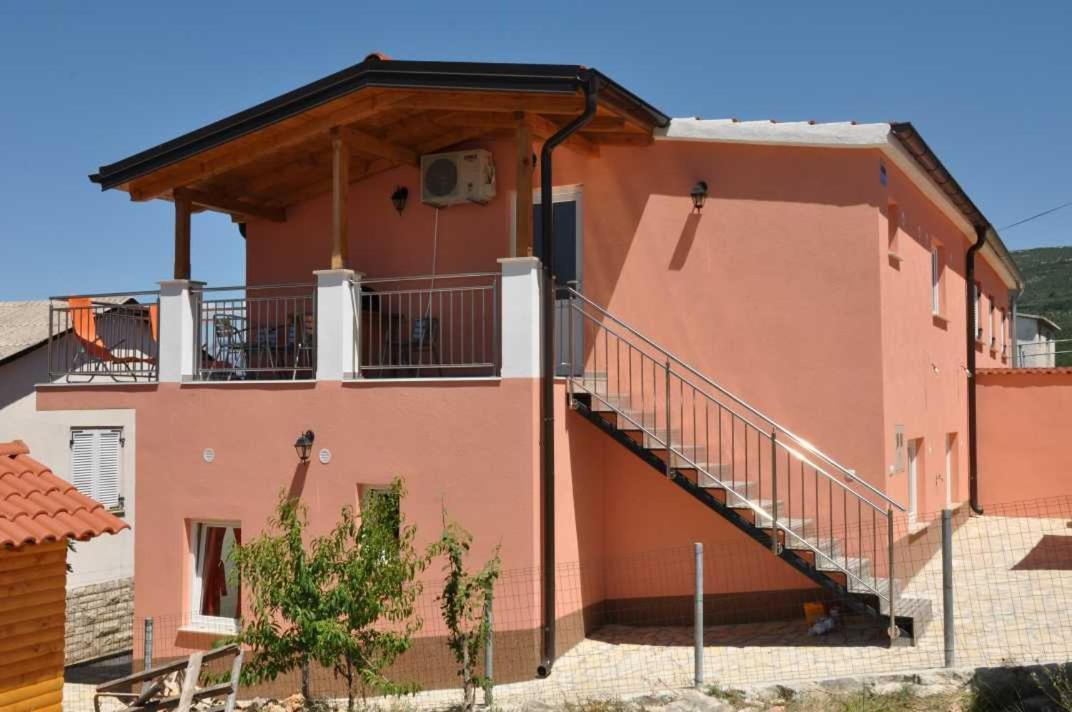 Eva Apartment Gornji Karin Exterior foto